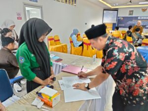 Read more about the article Kepala MTsN 1 Ketapang Tandatangani Fakta Integritas Di KPPN Guna Tingkatkan Kualitas Pengelolaan Anggaran 2026