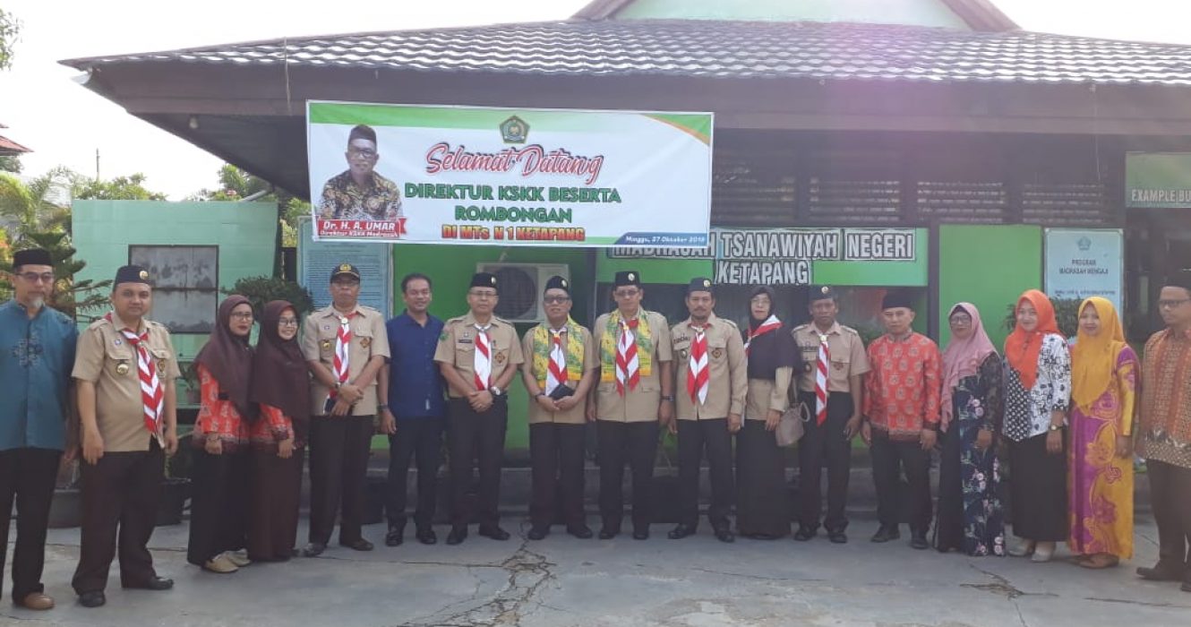 direktur_kskk_di_mtsn_1_ketapang